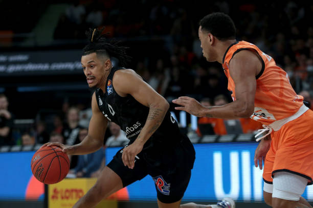 埃利奥特 埃利奥特